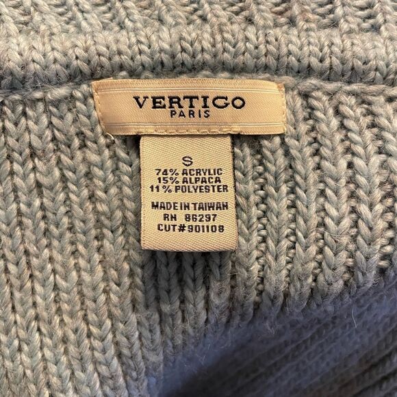 Vertigo Paris SZ Sm Aplaca Blend Bell Sleeve Sweater Light Blue Button Closure - Picture 4 of 4